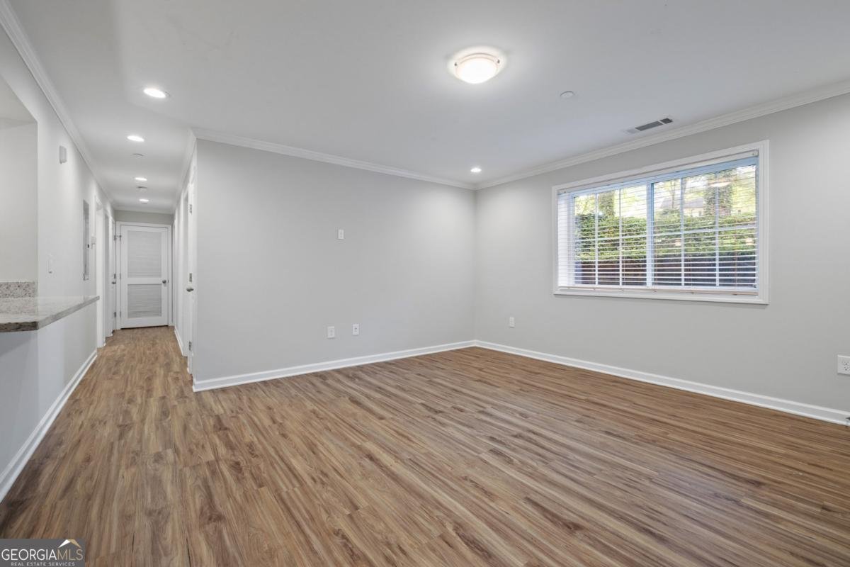 305 Winding River Village Drive Atlanta - 6