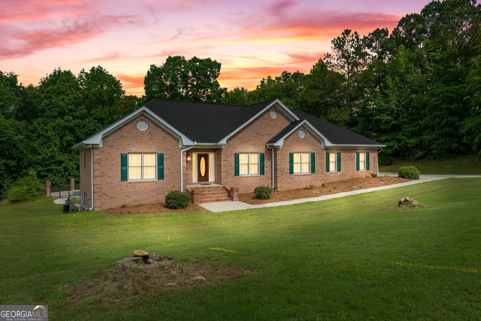 604 Clearwater Court McDonough - 2