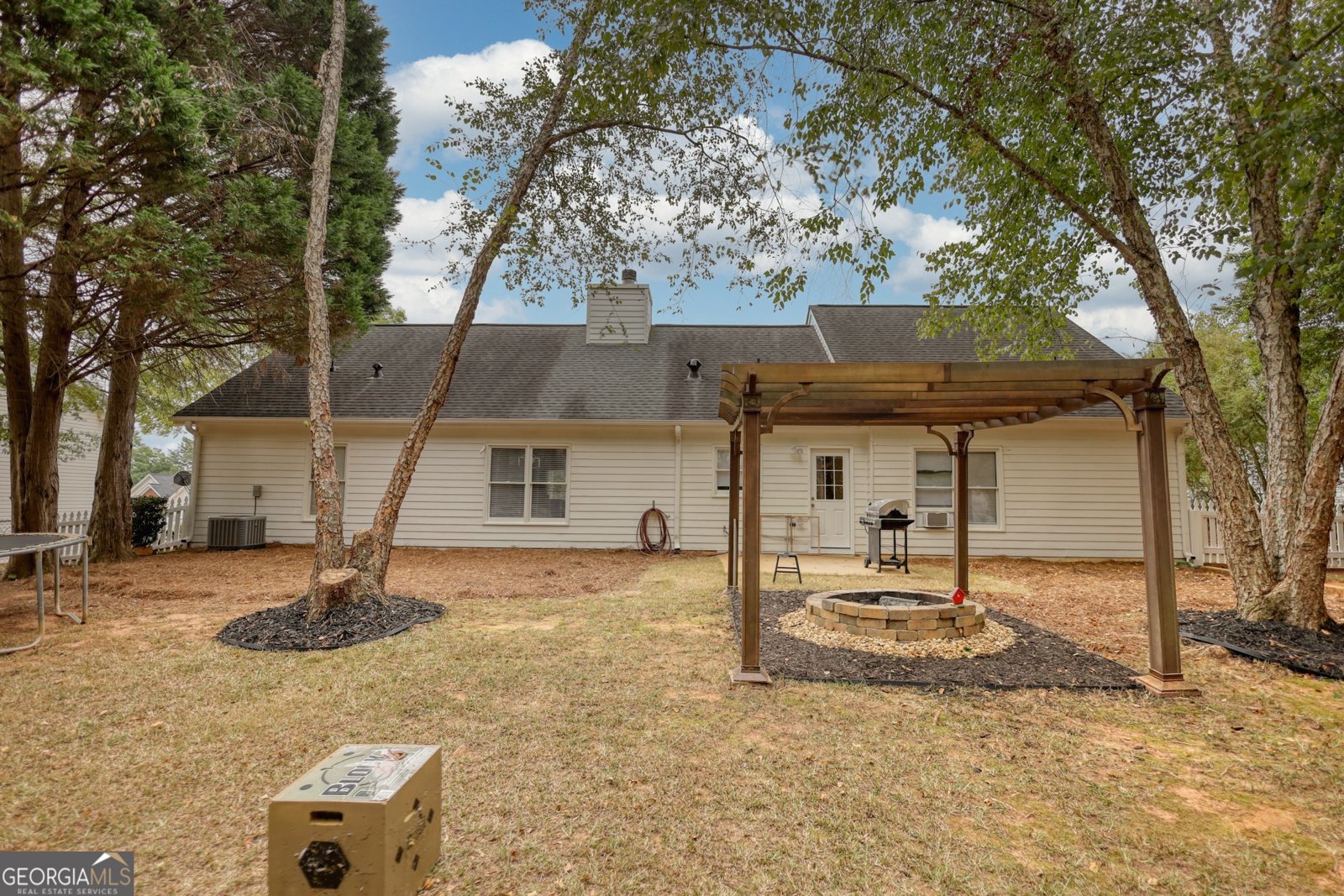 70 Summer Walk Drive Covington - 37