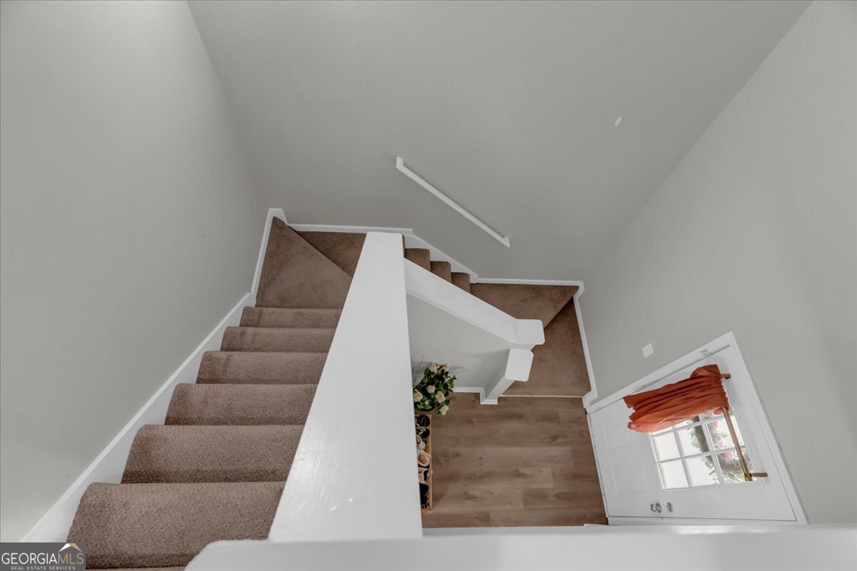 6820 Gallant Circle Mableton - 33