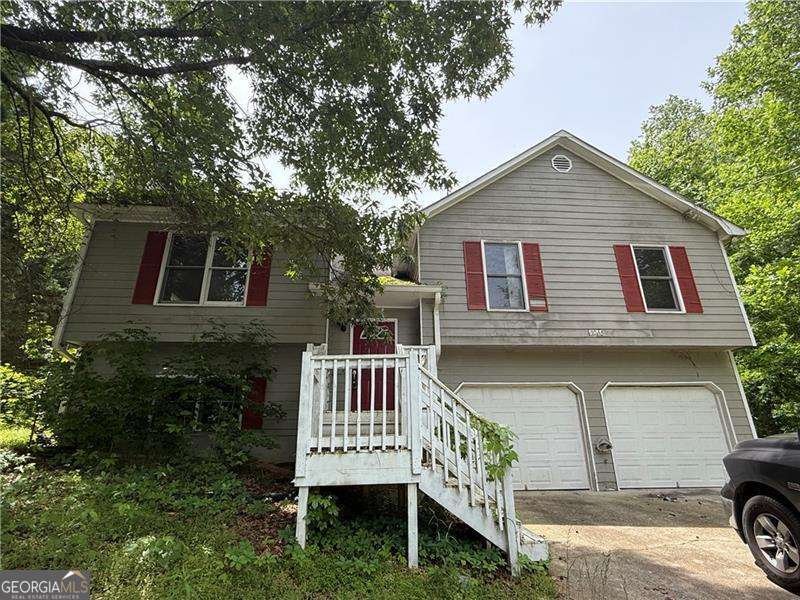 554 Oak Landing Circle Douglasville - 1