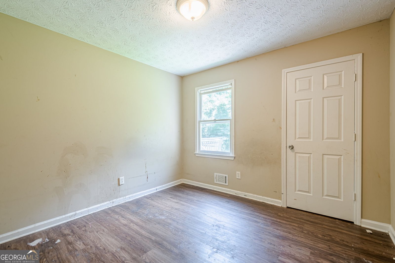 554 Oak Landing Circle Douglasville - 19