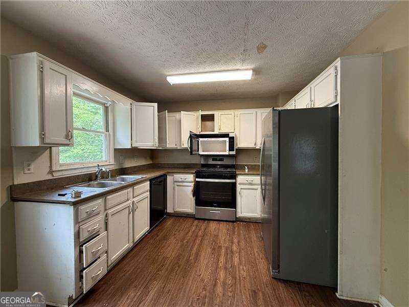 554 Oak Landing Circle Douglasville - 2