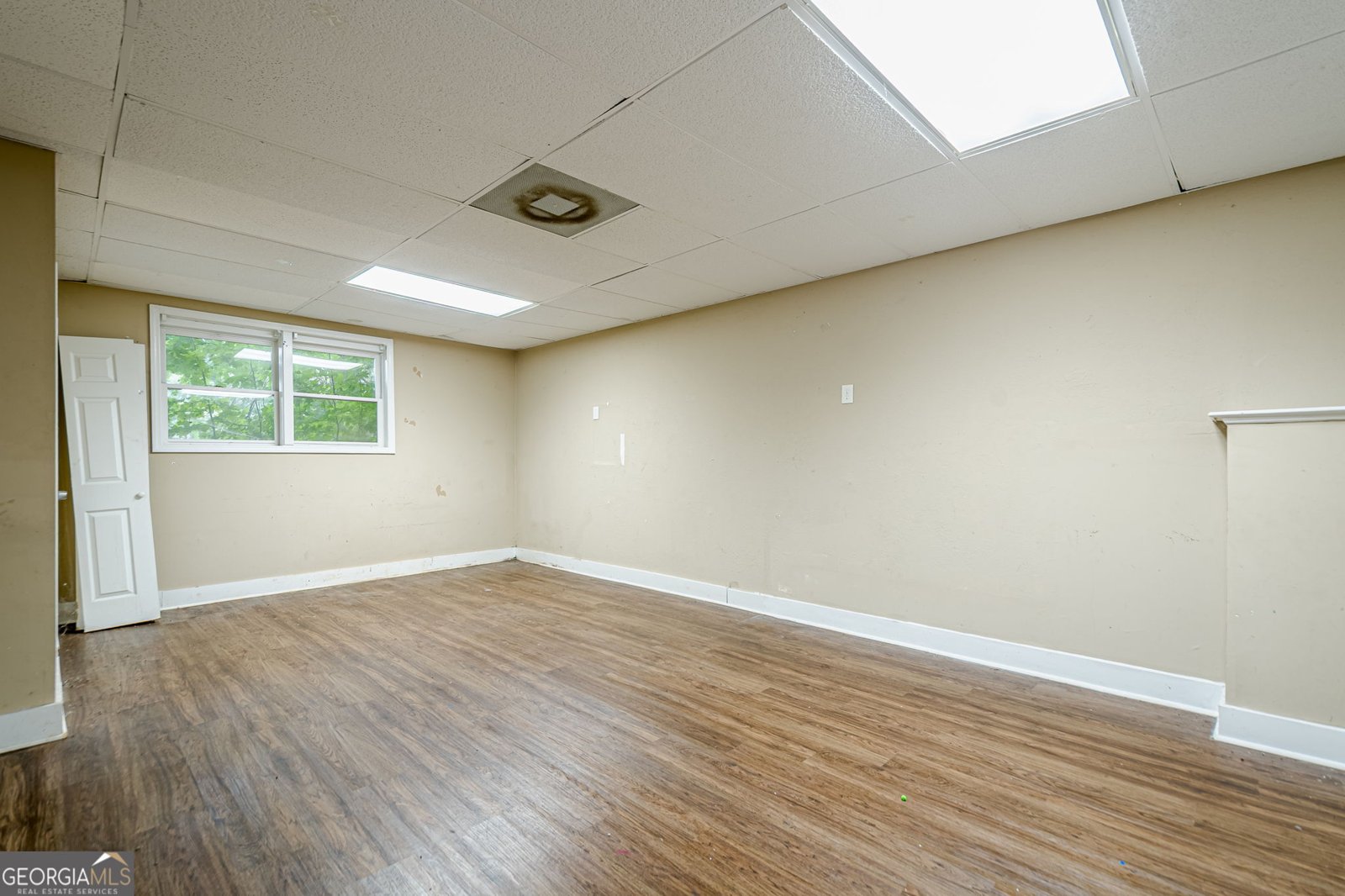 554 Oak Landing Circle Douglasville - 25