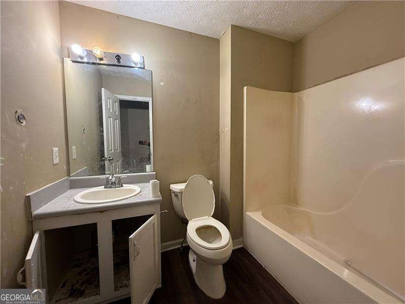 554 Oak Landing Circle Douglasville - 4
