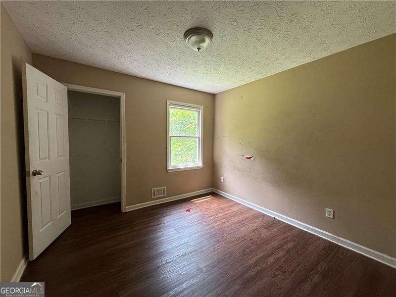 554 Oak Landing Circle Douglasville - 6