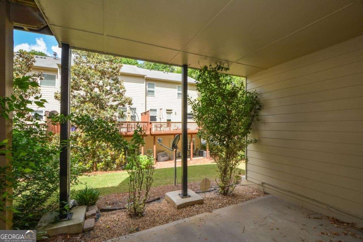 3692 Lambert Lane Brookhaven - 45