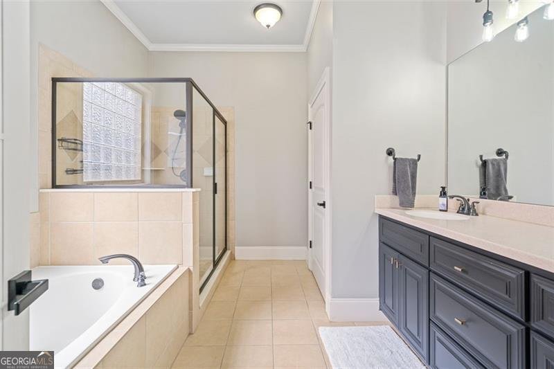 1525 CAMDEN COVE Drive Cumming - 24