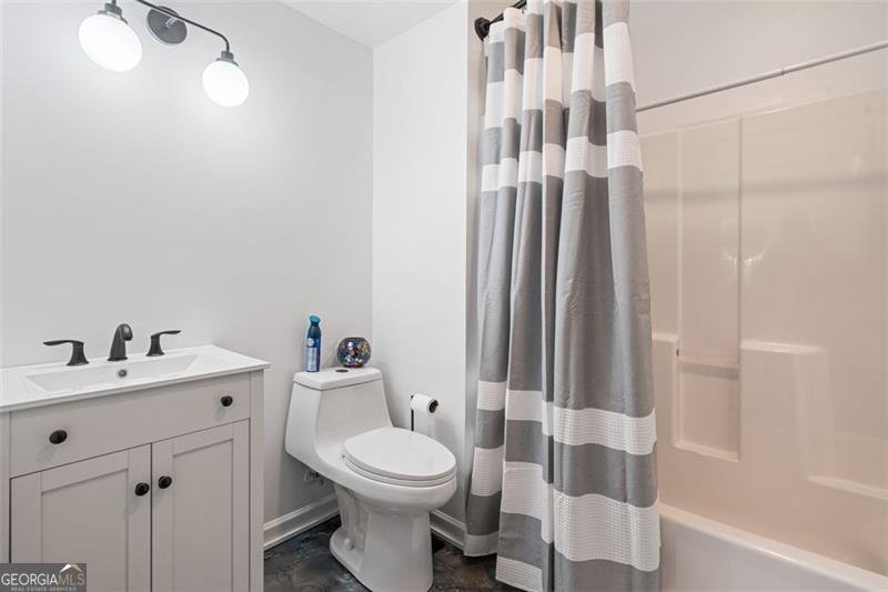 1525 CAMDEN COVE Drive Cumming - 38
