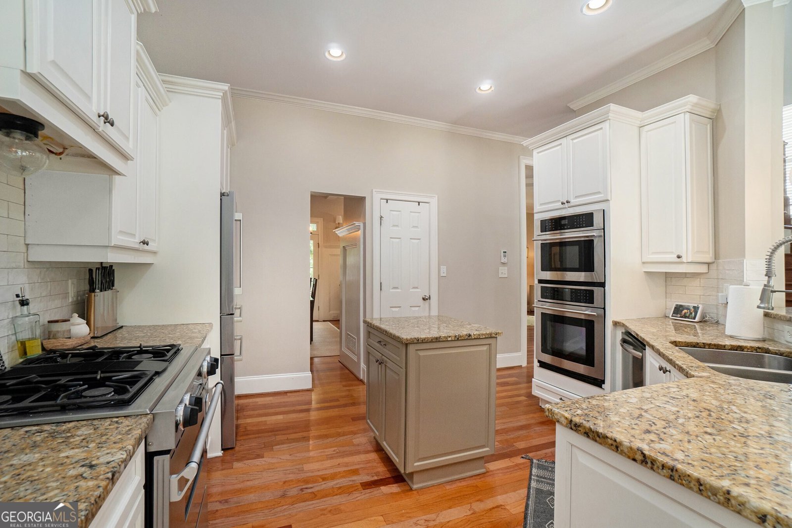 1126 Francis Street Atlanta - 19