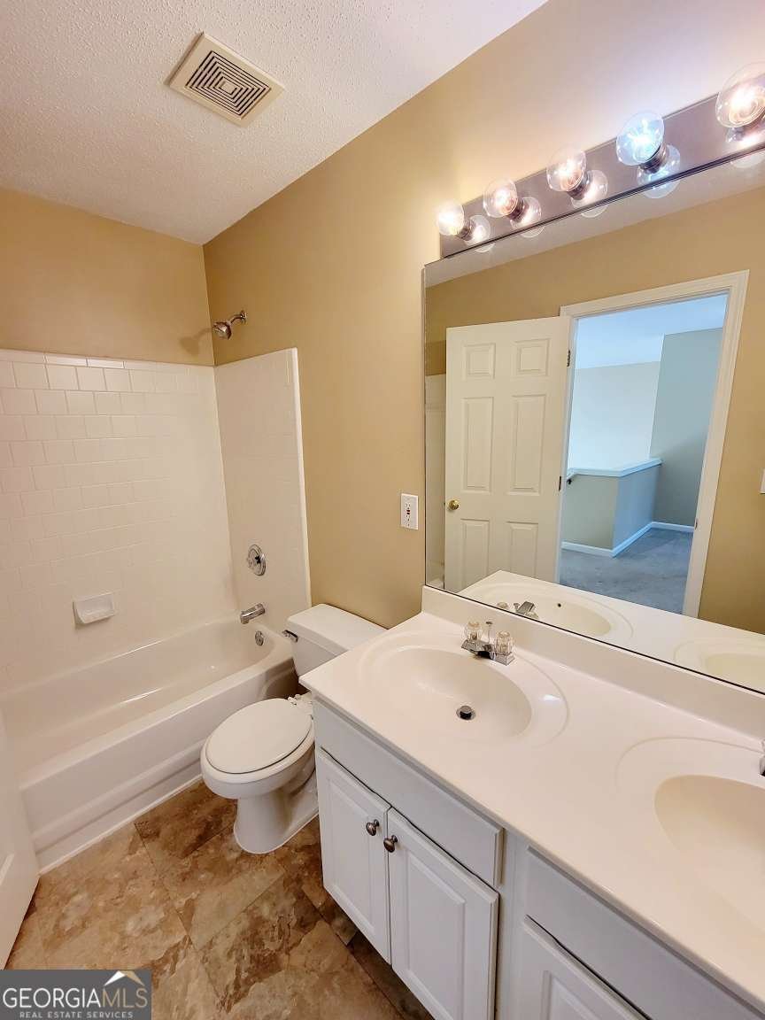 6005 Pattingham Drive Roswell - 15