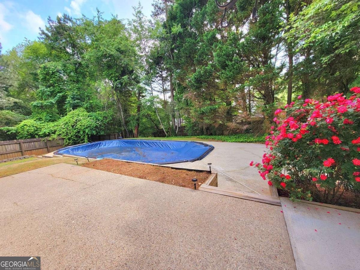 6005 Pattingham Drive Roswell - 18