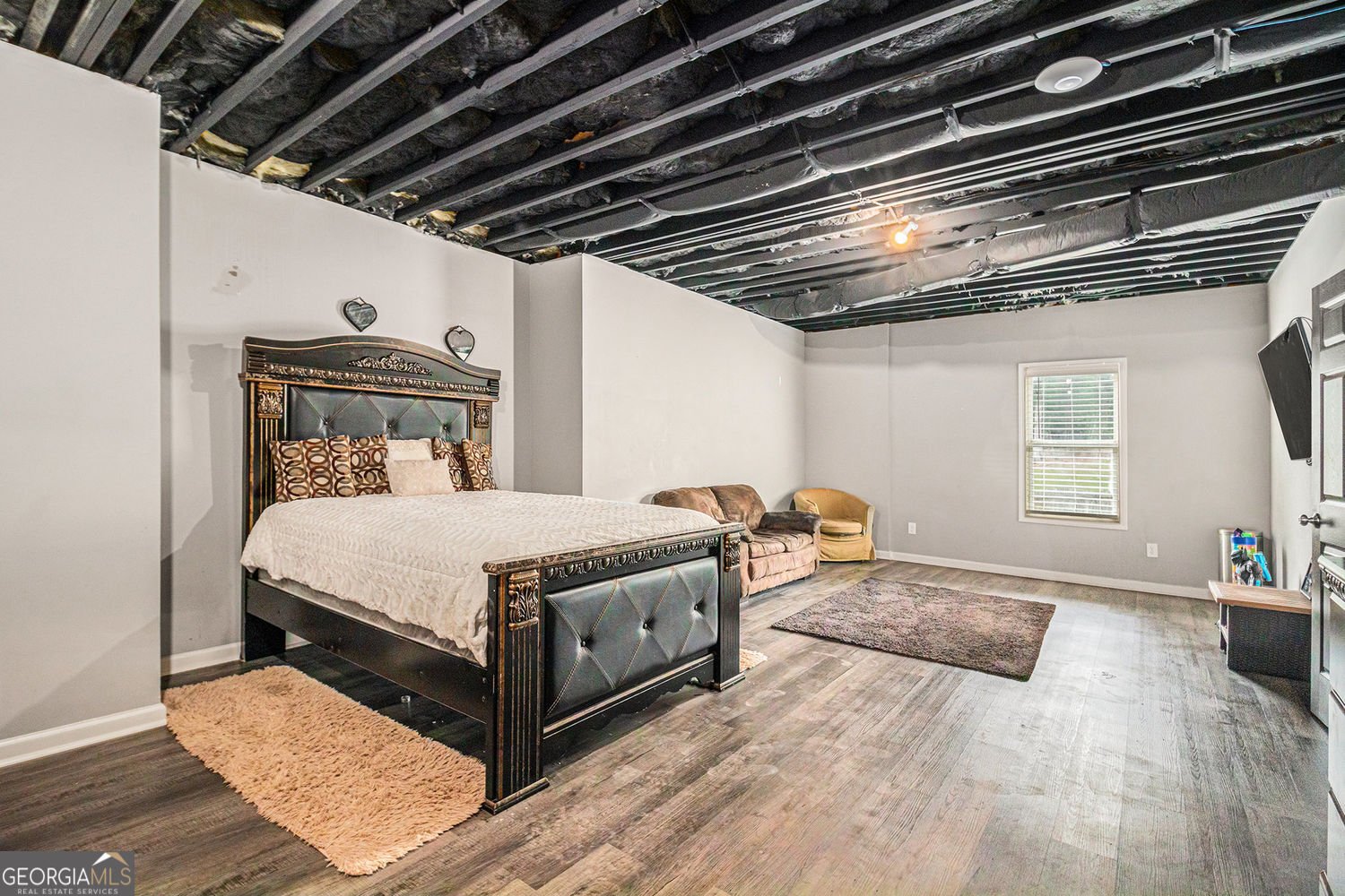 6086 Willowpond Court Douglasville - 24