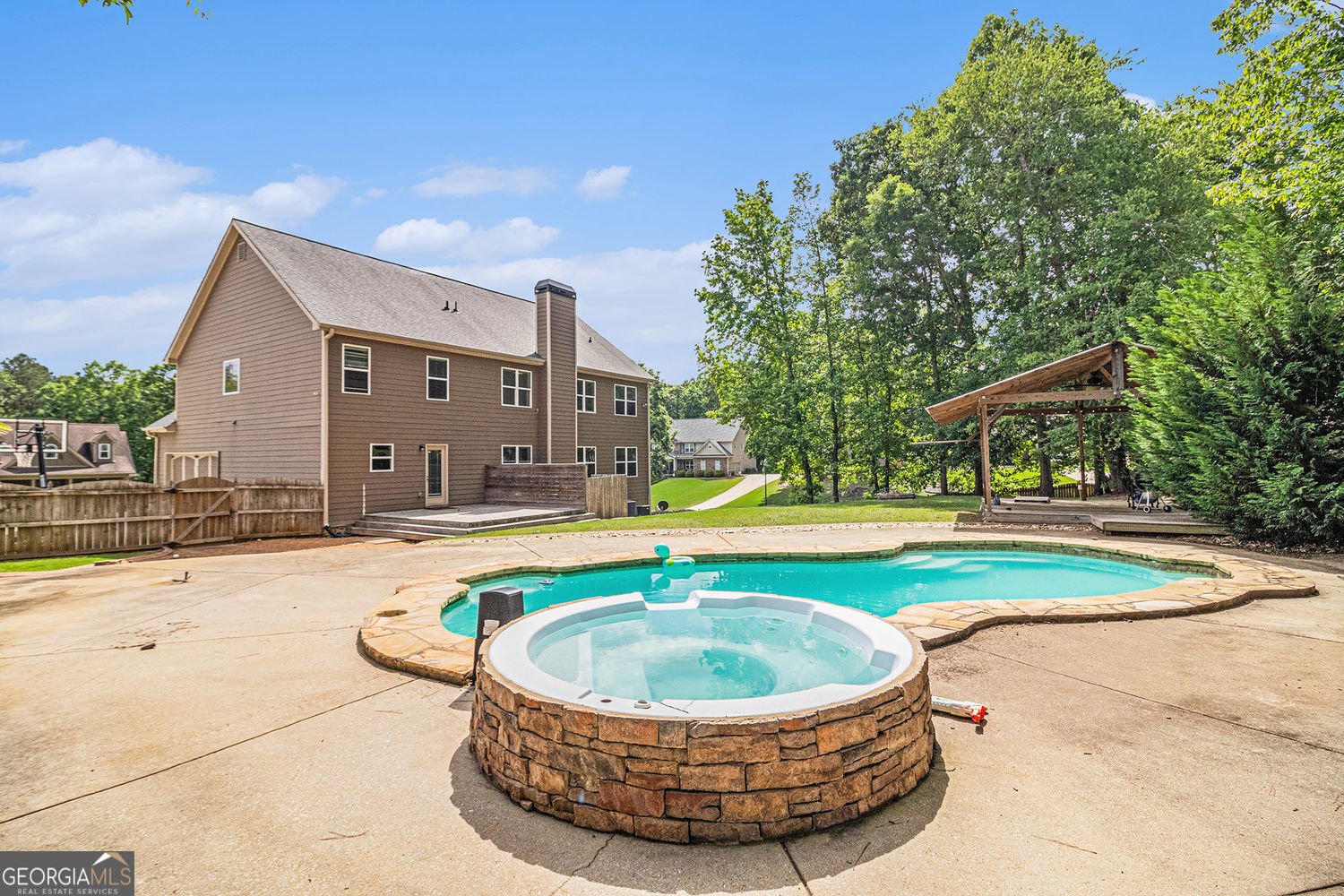 6086 Willowpond Court Douglasville - 28