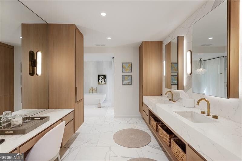 1 Habersham Way Atlanta - 35