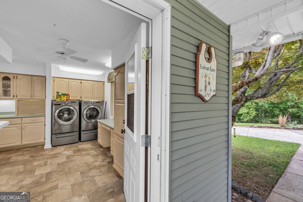 498 Old Dyer Road Hayesville - 45