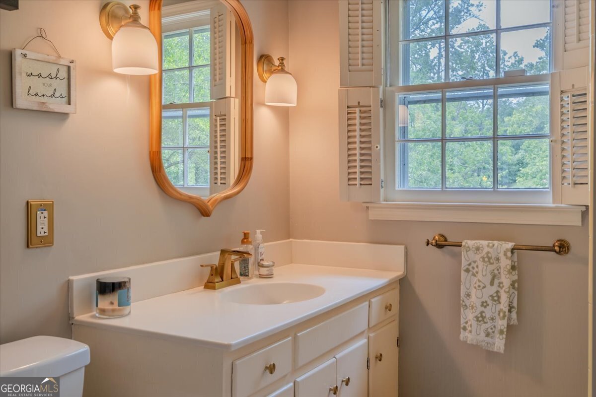 227 Lakeshore Drive Rome - 32