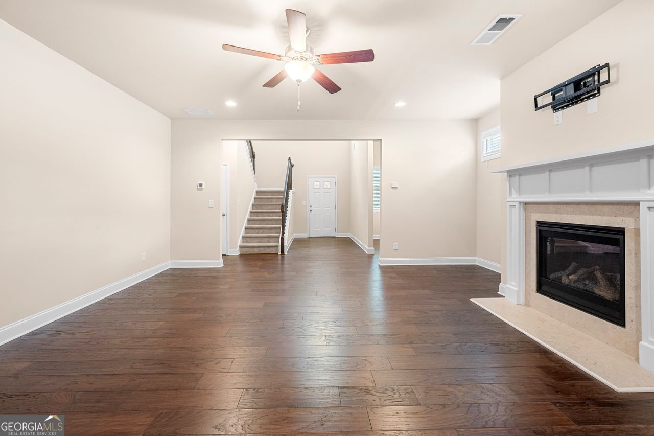 2431 KINGSTON HEATH Way Marietta - 52