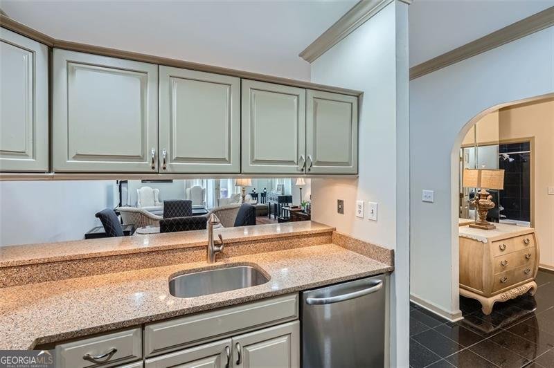2499 Peachtree Road Atlanta - 18