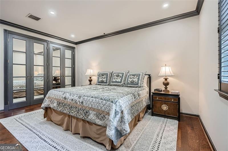 2499 Peachtree Road Atlanta - 22