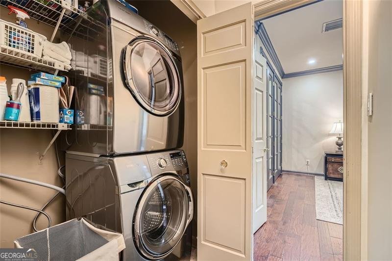 2499 Peachtree Road Atlanta - 27