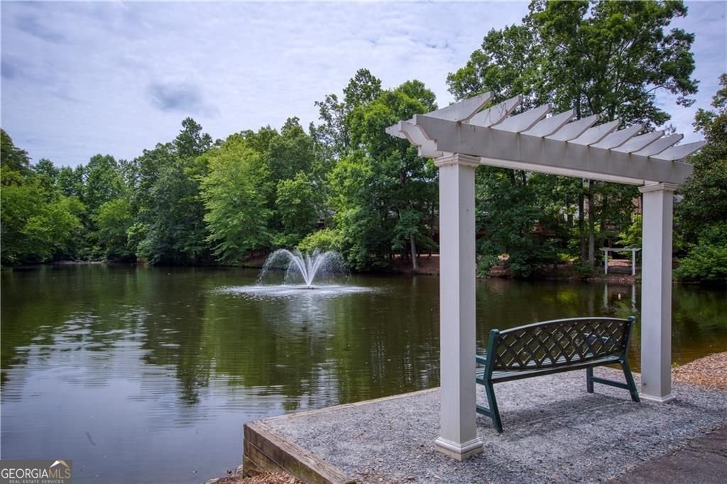 2303 Waters Edge Trail Roswell - 38