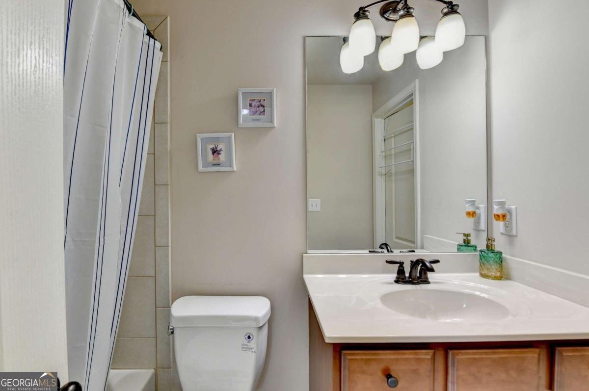 1370 Sunnys Halo Drive Suwanee - 39