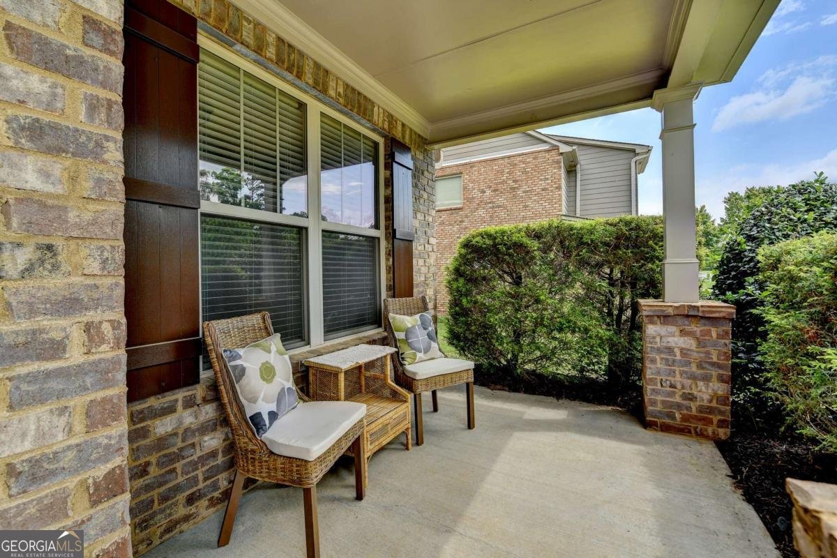1370 Sunnys Halo Drive Suwanee - 5