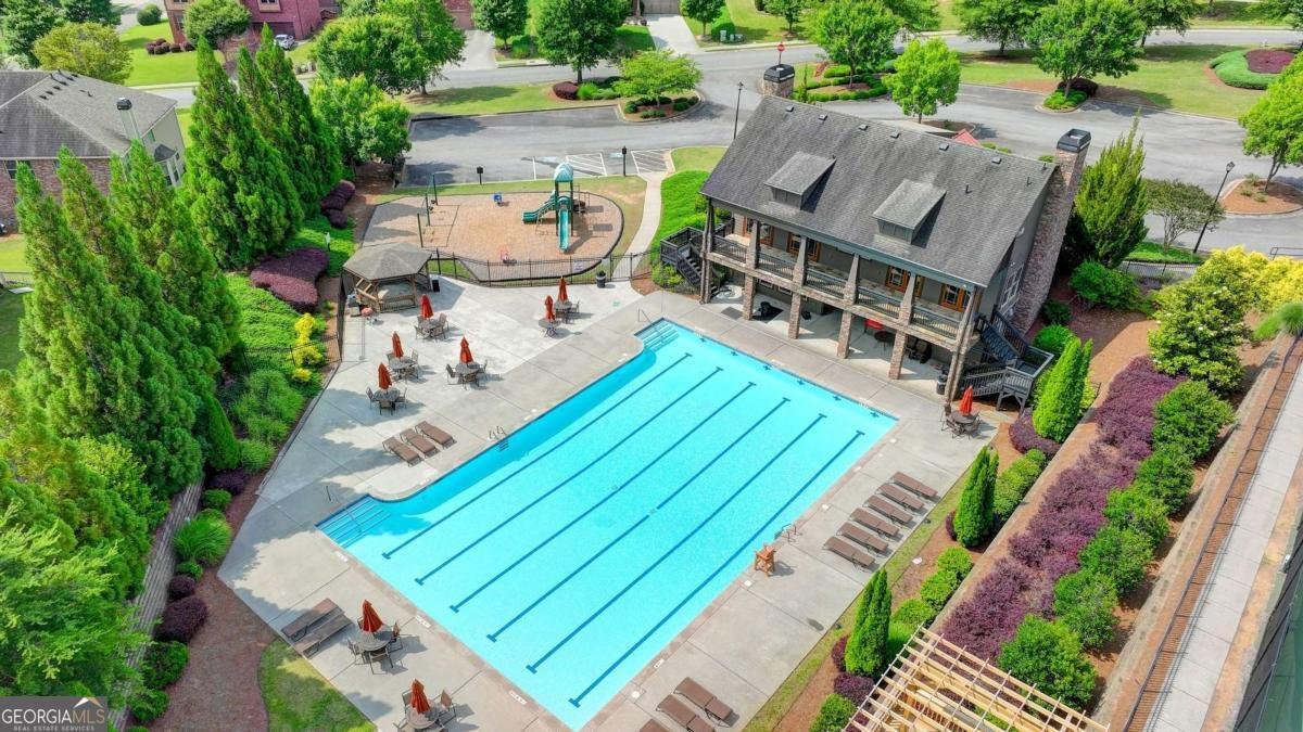 1370 Sunnys Halo Drive Suwanee - 60