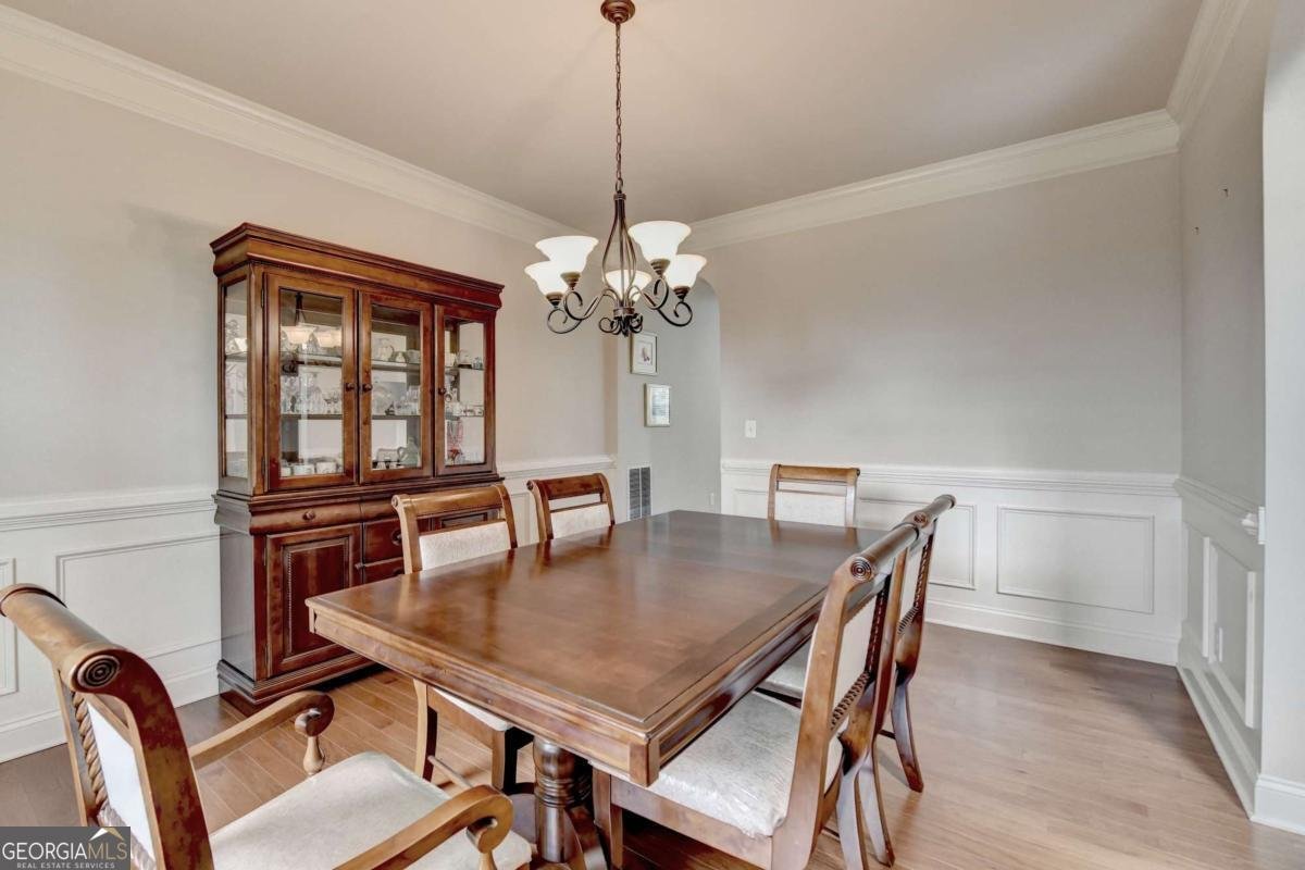 1370 Sunnys Halo Drive Suwanee - 9
