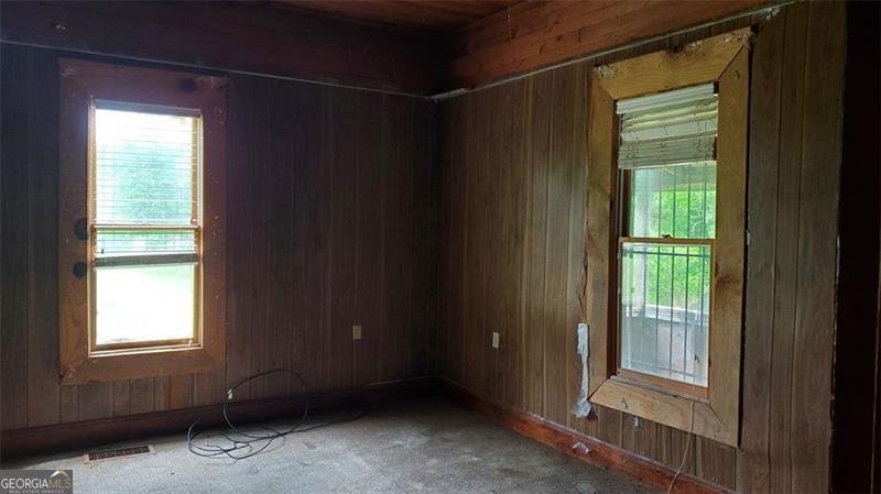 435 BUSTER BROWN Road Jackson - 5