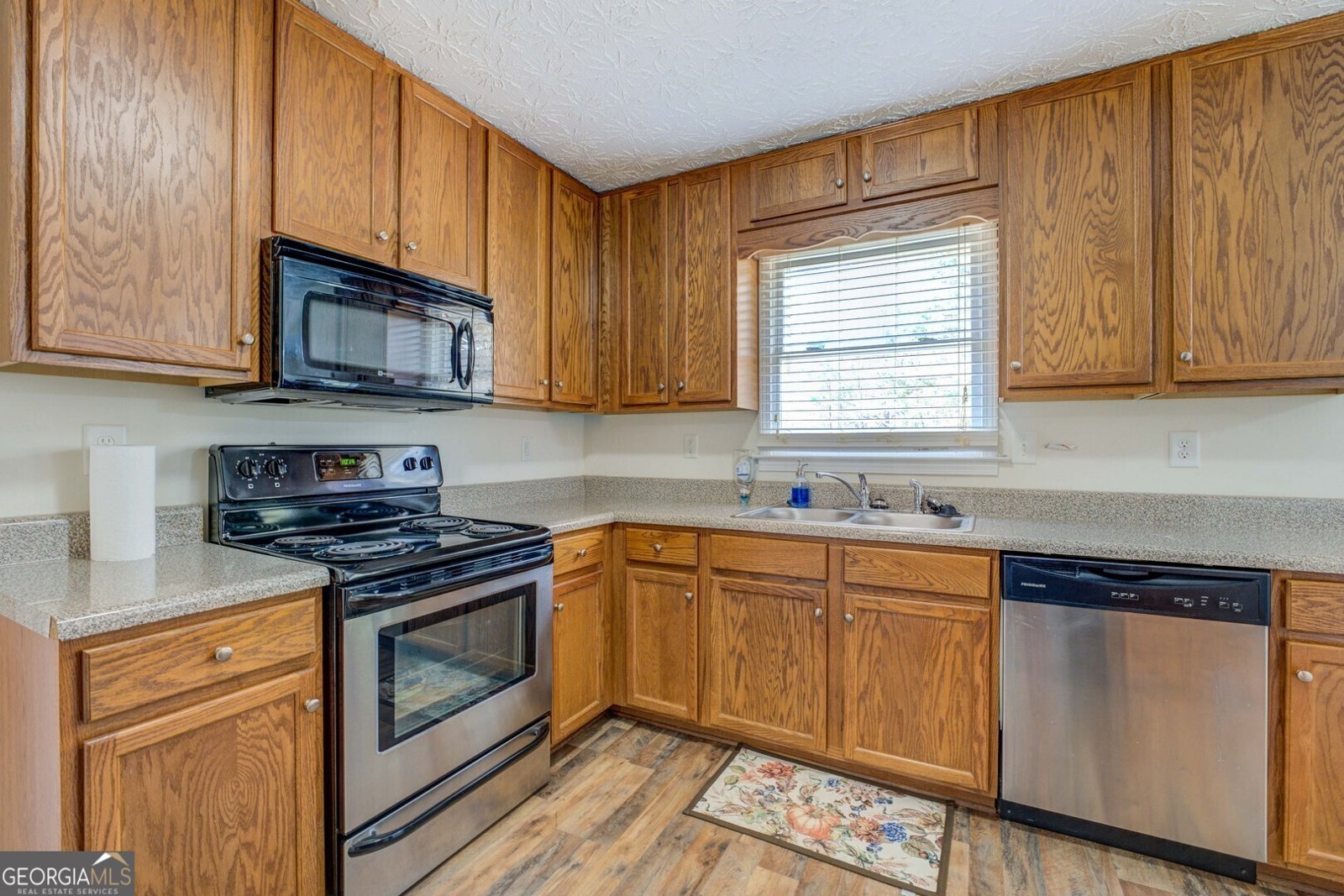 5687 Highway 212 Covington - 21