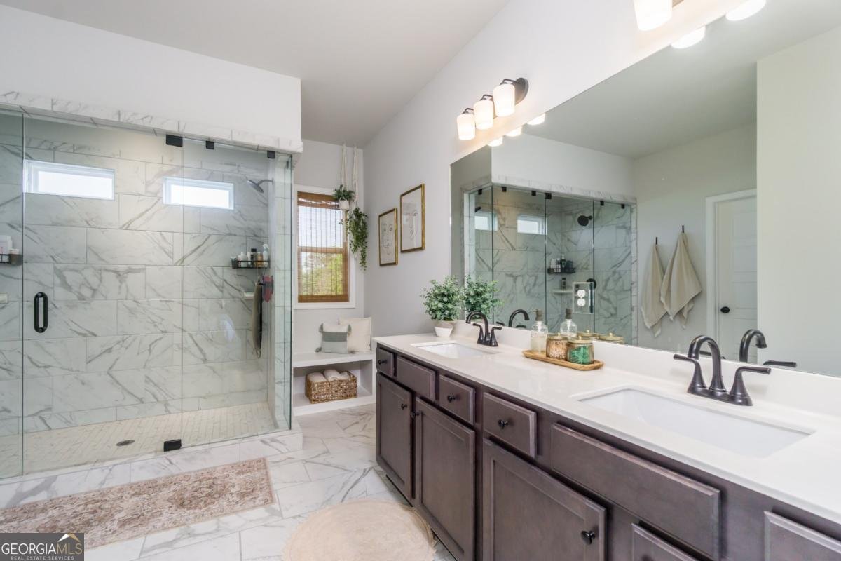 5351 Fox Den Road Oakwood - 28