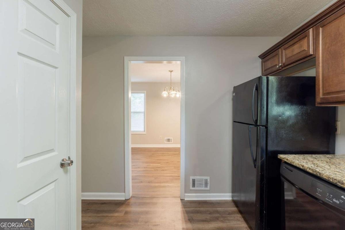 6015 Sumit Court Kennesaw - 8