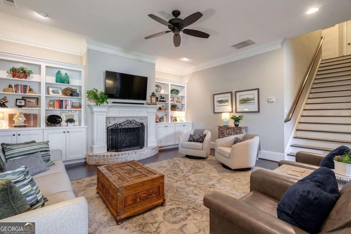 1280 Greenleffe Circle Statham - 11