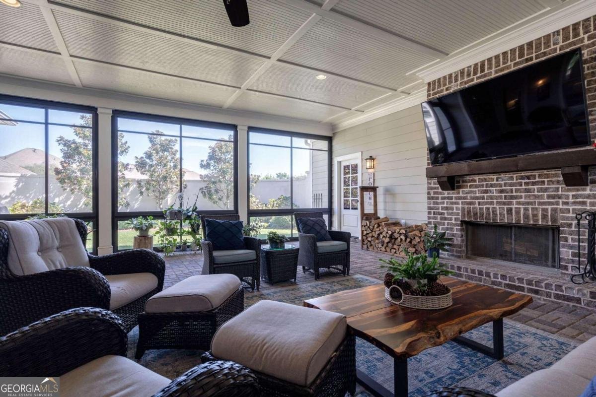 1280 Greenleffe Circle Statham - 29
