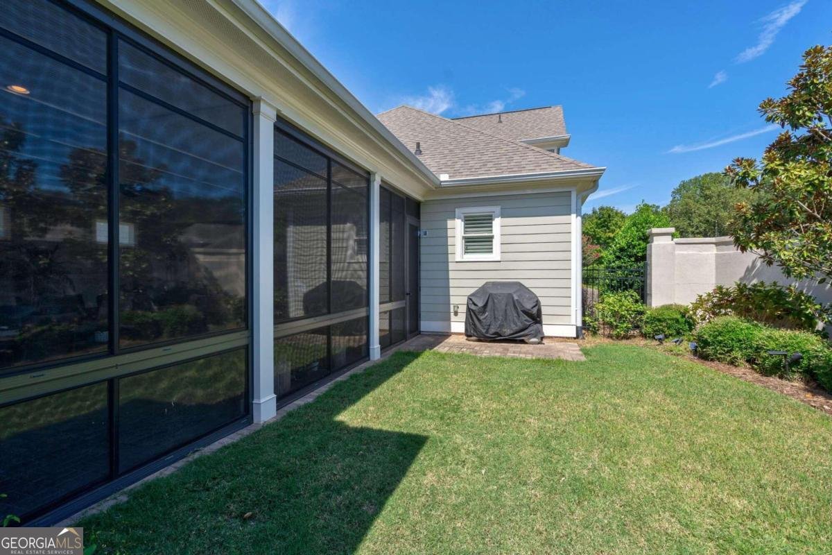 1280 Greenleffe Circle Statham - 32