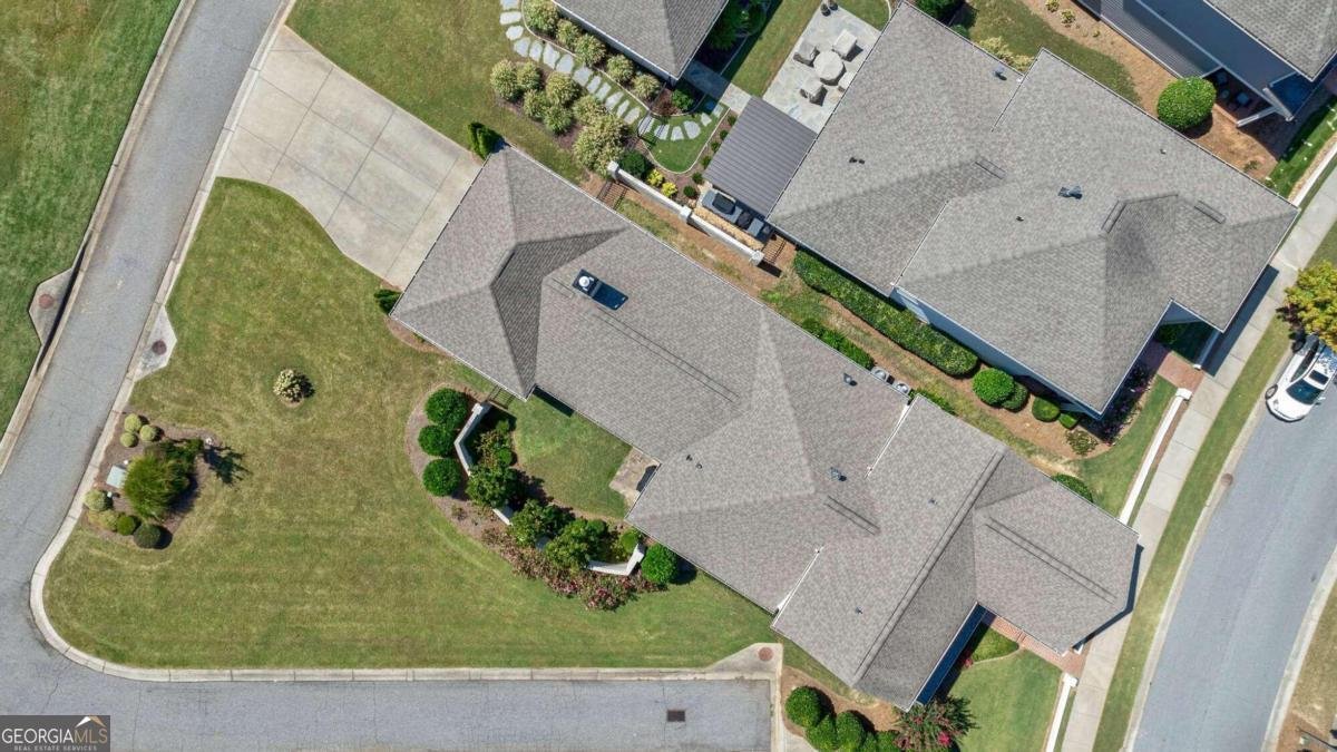 1280 Greenleffe Circle Statham - 48