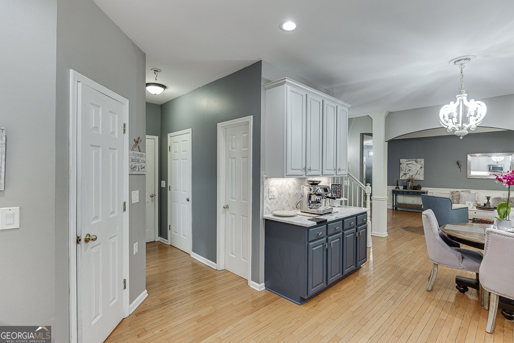 1045 Legacy Walk Woodstock - 18