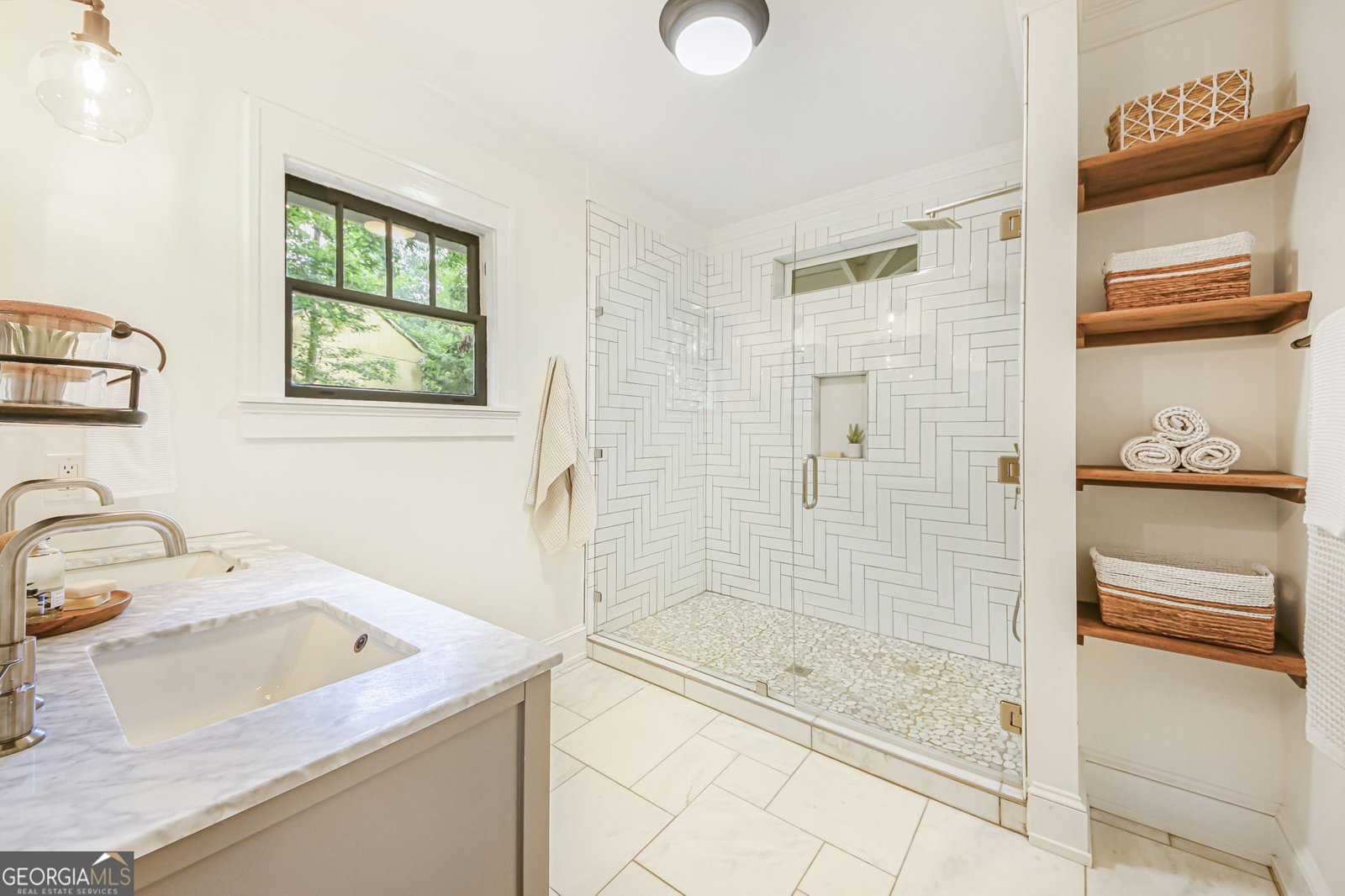 1231 Mansfield Avenue Atlanta - 23