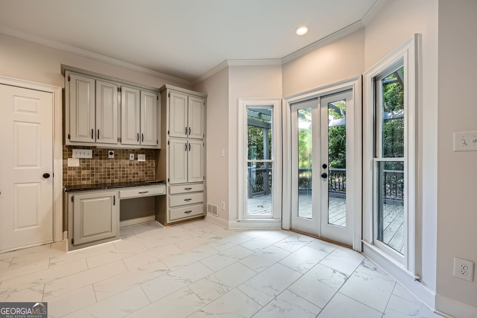 140 Grosvenor Place Sandy Springs - 19