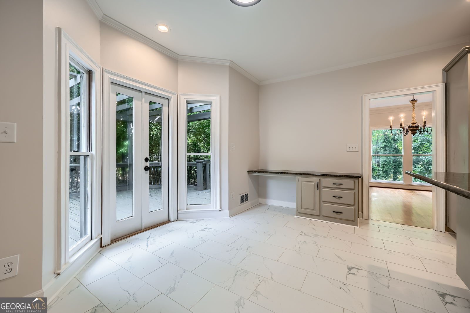 140 Grosvenor Place Sandy Springs - 20