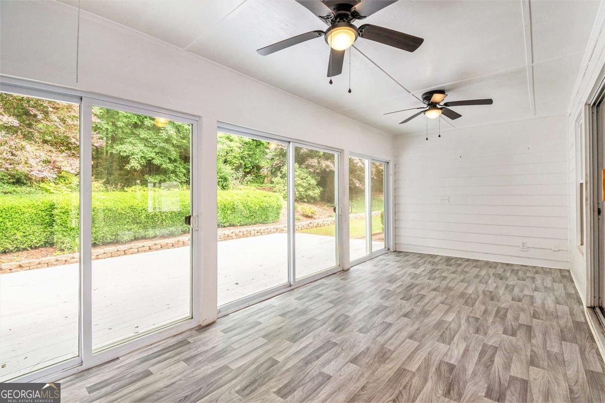 703 Kirkwood Circle Woodstock - 16