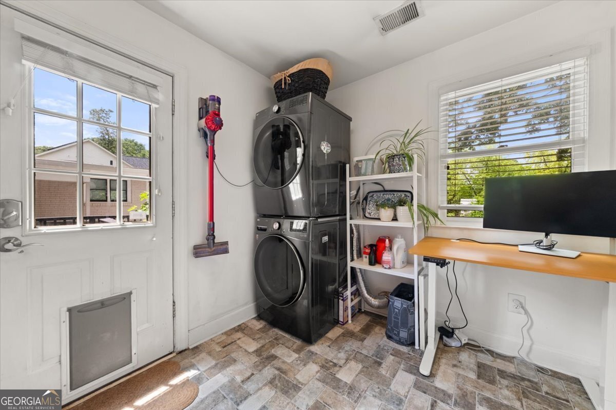220 Sisson Avenue Atlanta - 16