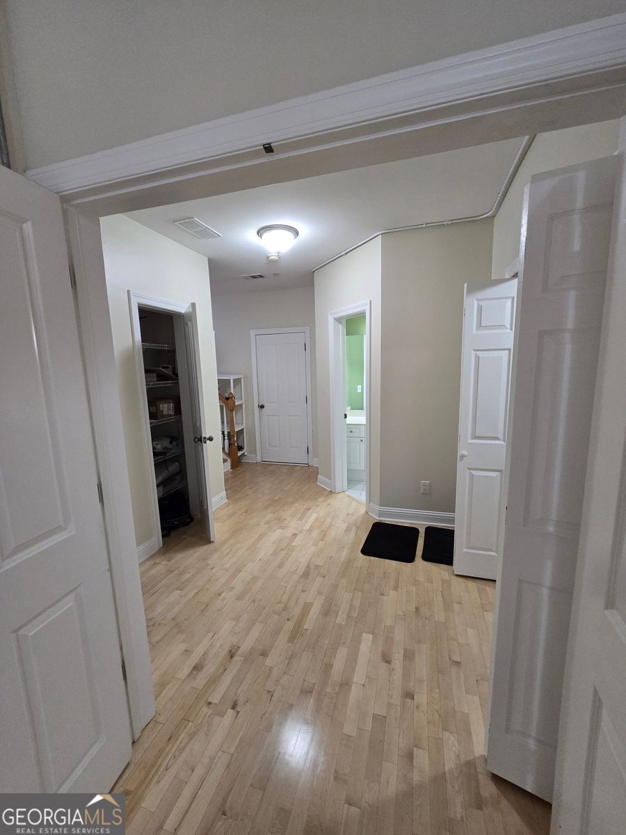 1042 Emory Parc Place Decatur - 33
