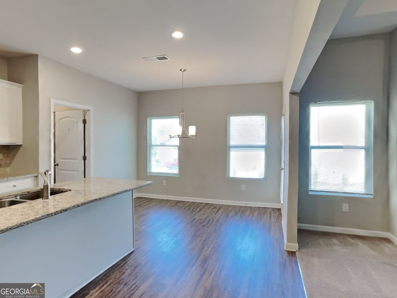 9 HOLSTEINER Lane Dallas - 14