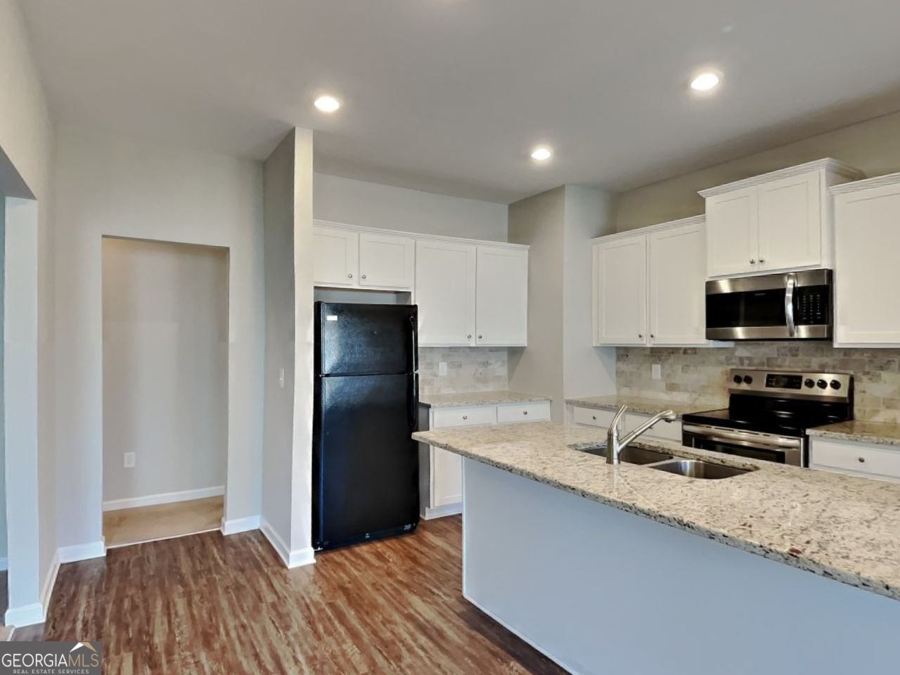 9 HOLSTEINER Lane Dallas - 15
