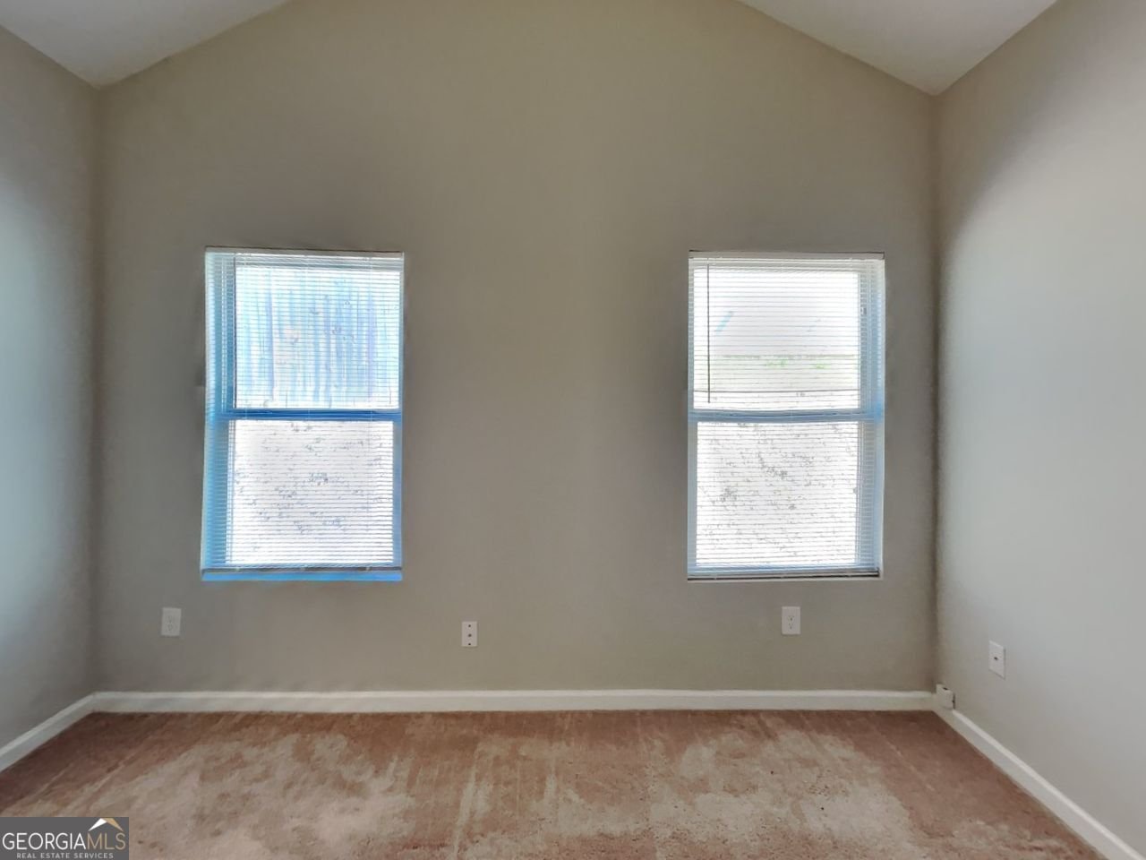 9 HOLSTEINER Lane Dallas - 4