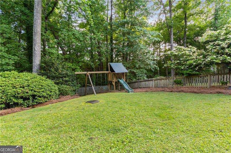 4679 Glenshire Place Atlanta - 27