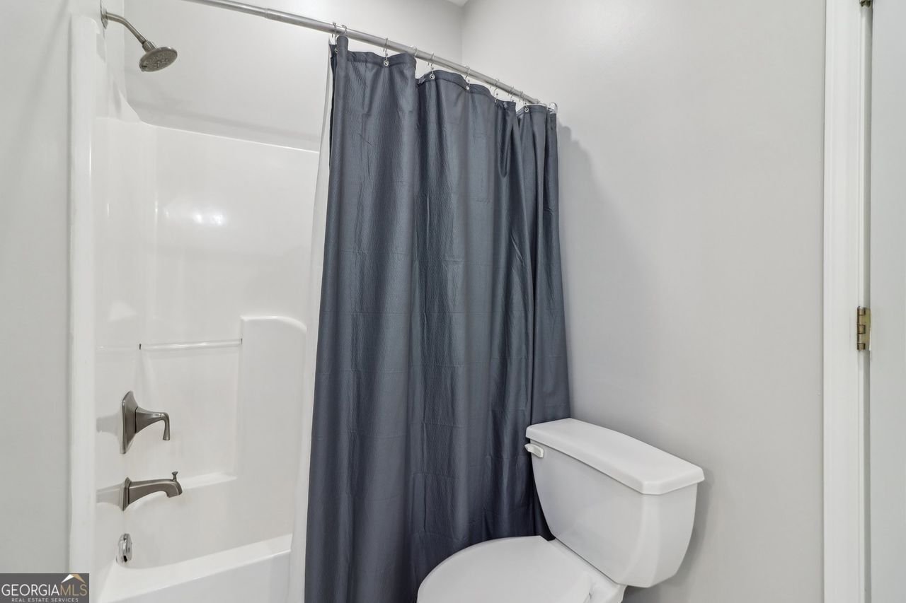 2305 HAWTHORNE Trace Monroe - 49